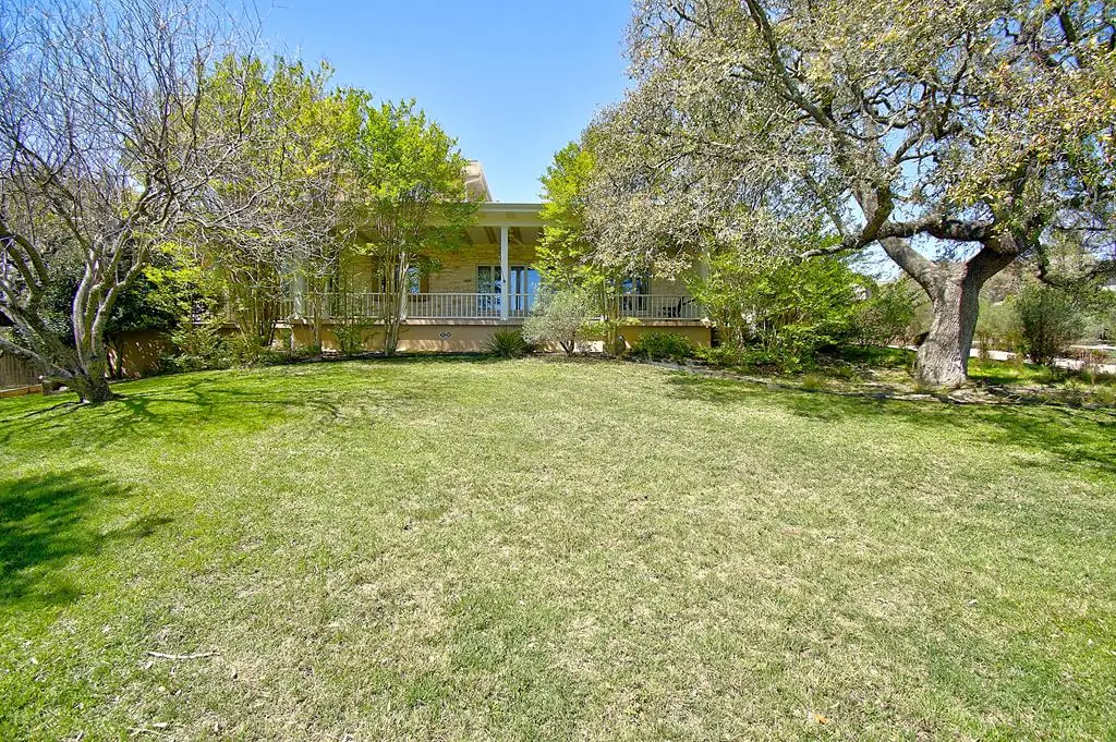 100 Westchester Circle, Kerrville, TX 78028 - #1