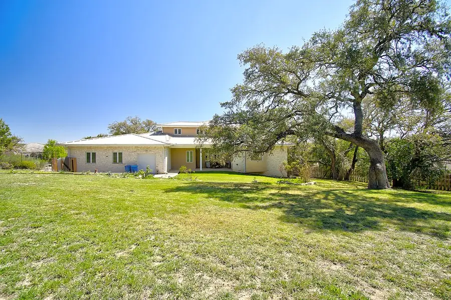 100 Westchester Circle, Kerrville, TX 78028 - #3