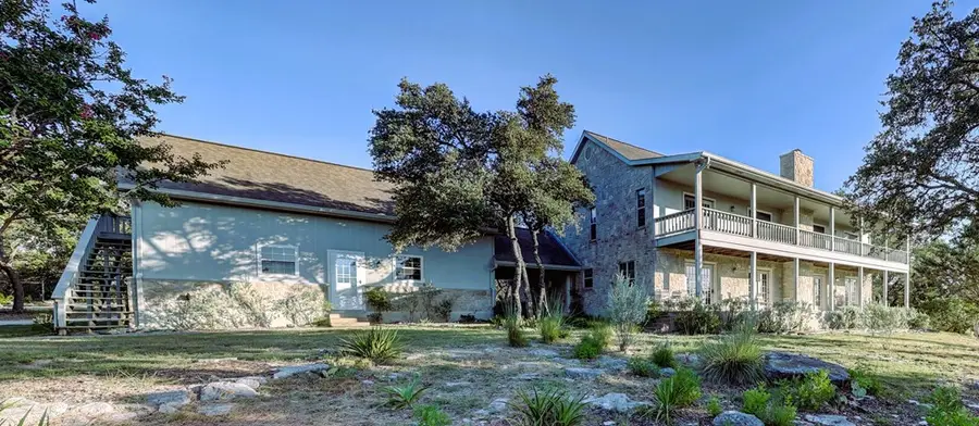 673 W Lacey Oak Pkwy, Kerrville, TX 78028 - #3