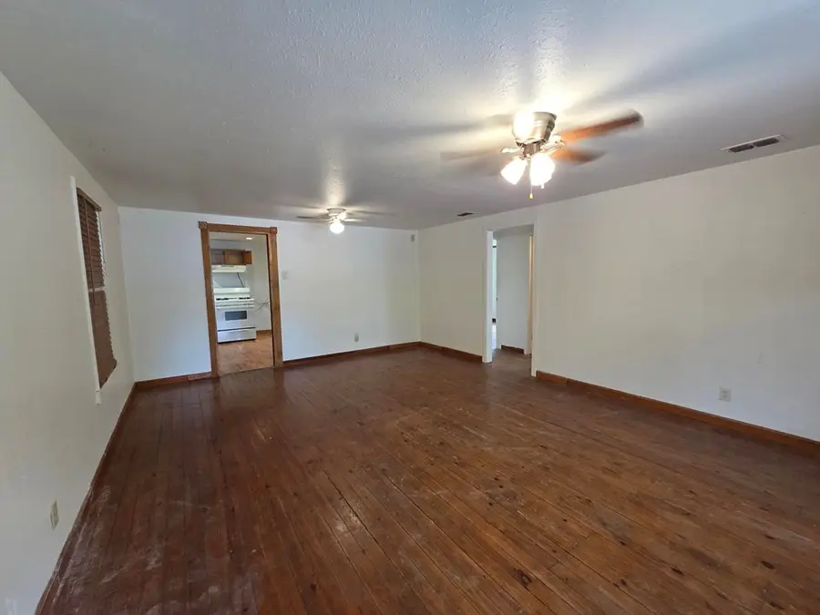 3414 Riverside Dr, Kerrville, TX 78028 - #2