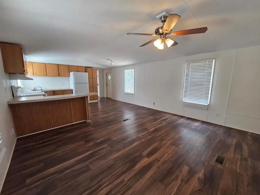 167-#6 Beaumont St, Bandera, TX 78003 - #3