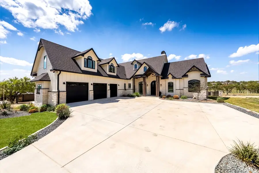 1029 Club House Rd, Kerrville, TX 78028 - #2