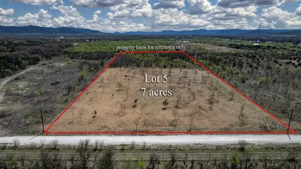 290 Whitetail Way, Rio Frio, TX 78879