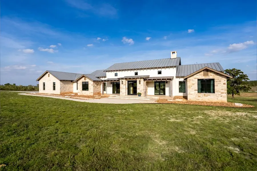 156 Agrihood Dr, Fredericksburg, TX 78624 - #3