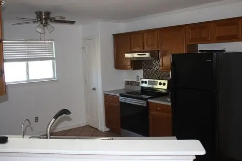 114 Lakeview, Kerrville, TX 78028 - #2