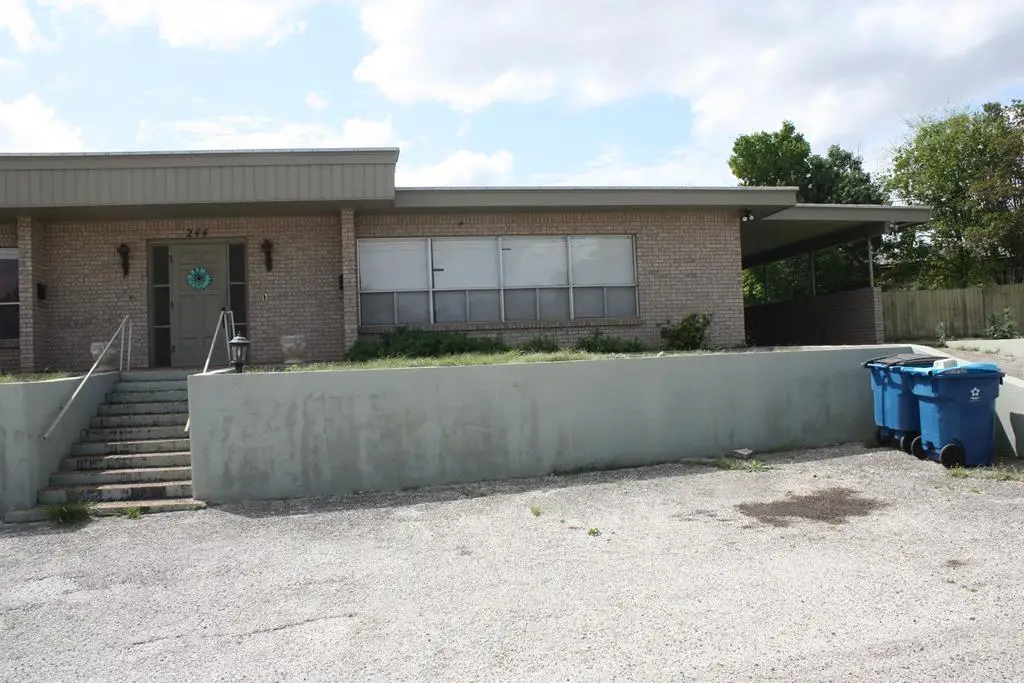 244B Harper Rd, Kerrville, TX 78028 - #1