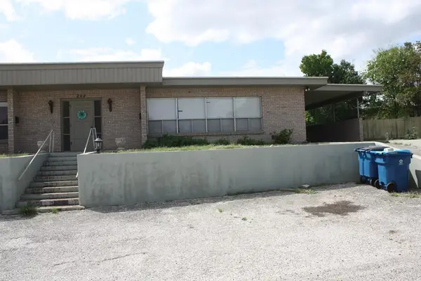 244B Harper Rd, Kerrville, TX 78028