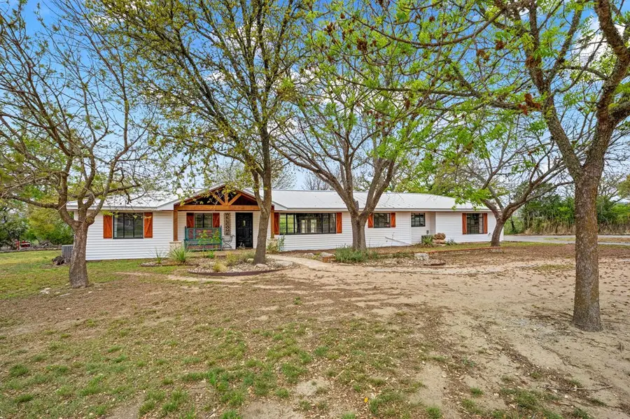 1094 Harper Rd, Kerrville, TX 78028 - #2