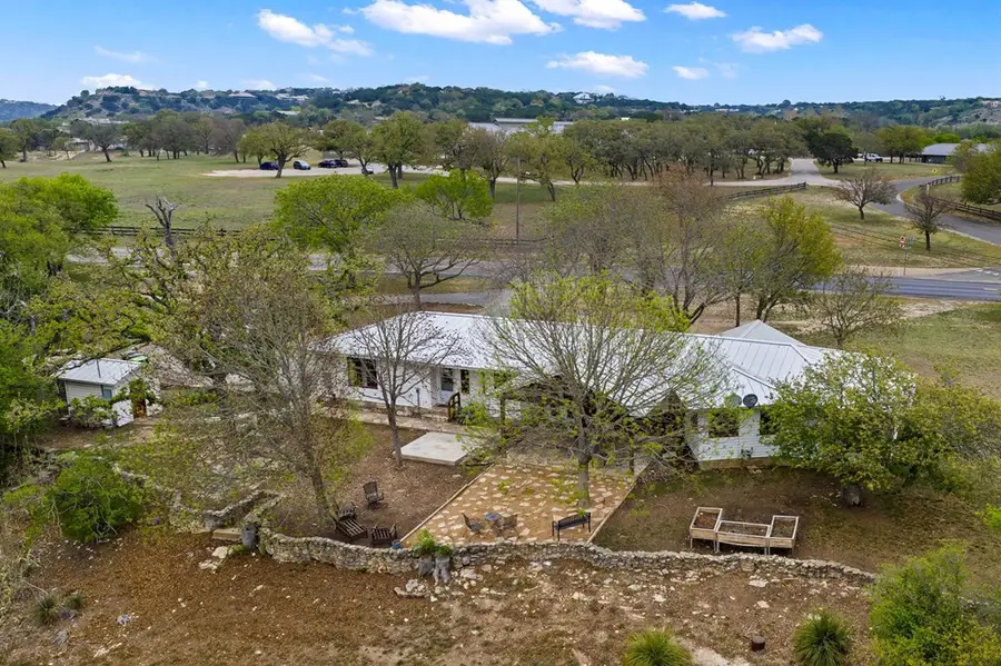 1094 Harper Rd, Kerrville, TX 78028 - #3