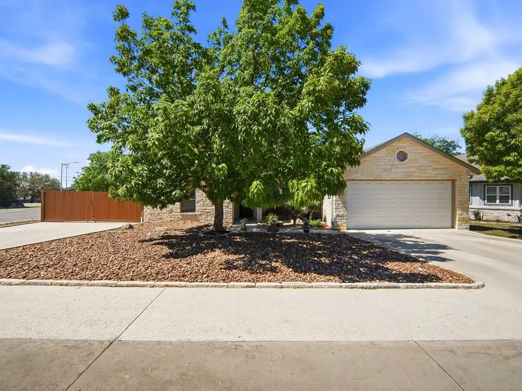 1922 Weston Loop, Kerrville, TX 78028 - #1