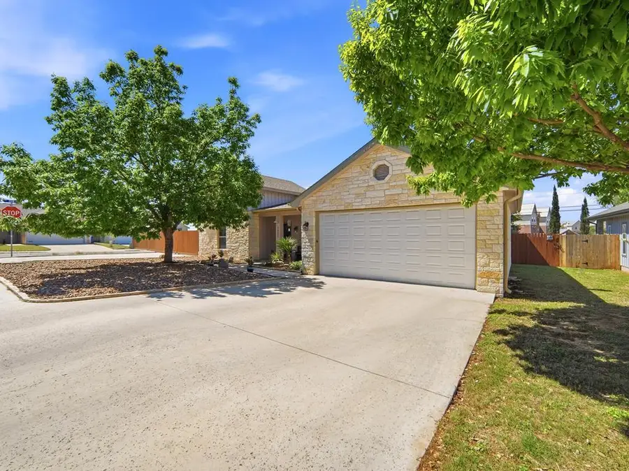 1922 Weston Loop, Kerrville, TX 78028 - #2