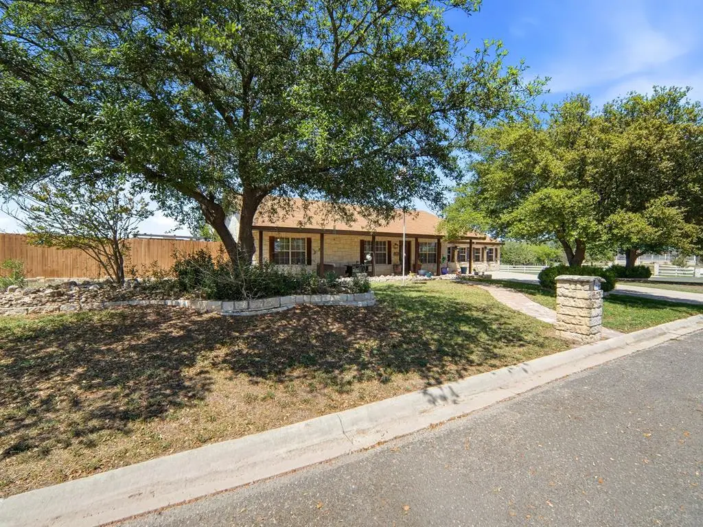 103 Fawn Run, Kerrville, TX 78028 - #1