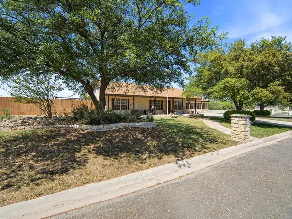 103 Fawn Run, Kerrville, TX 78028