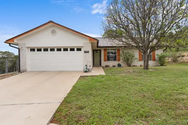 128 Ridge Grove Rd, Kerrville, TX 78028 - #1