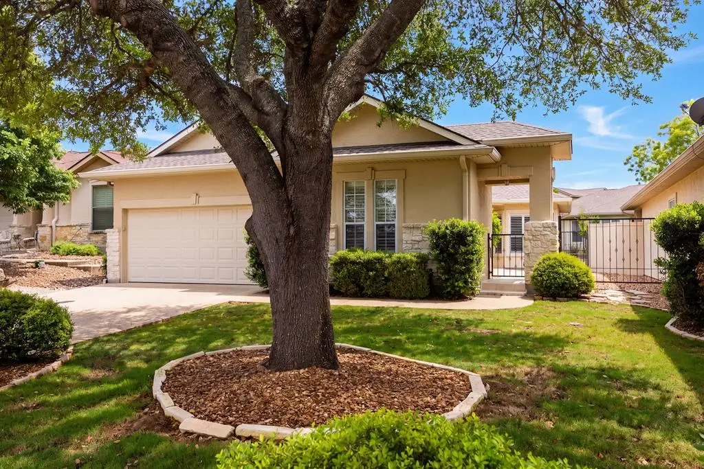 2717 Indian Wells Dr, Kerrville, TX 78028 - #1