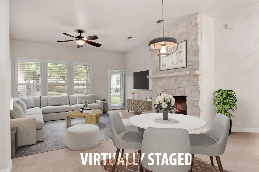 2717 Indian Wells Dr, Kerrville, TX 78028 - #3