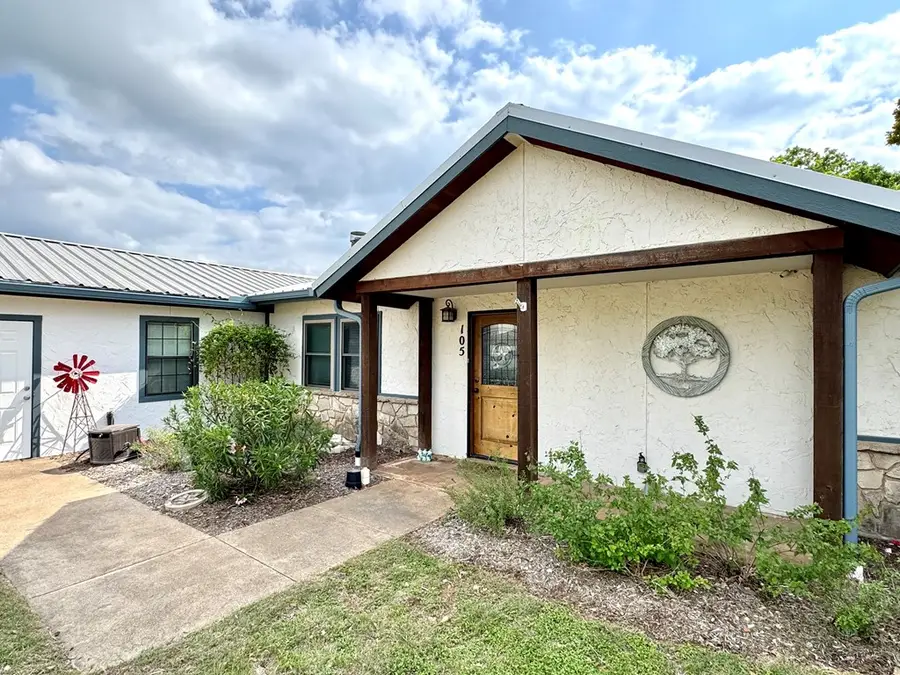 105 Dover Dr, Kerrville, TX 78028 - #2