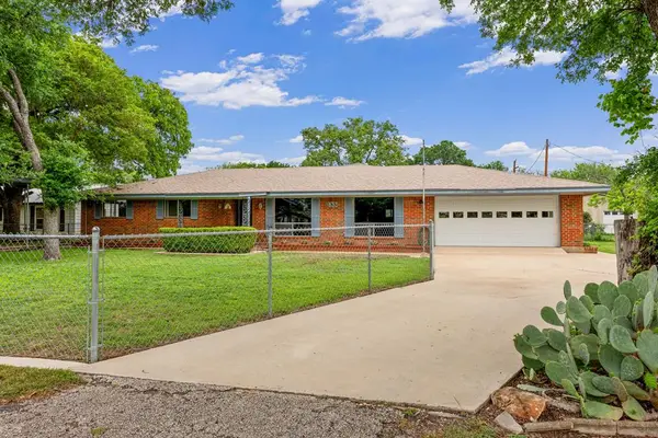 133 E Oak Way, Kerrville, TX 78028