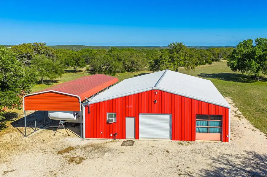 125 Headwaters Dr, Mountain Home, TX 78058 - #2