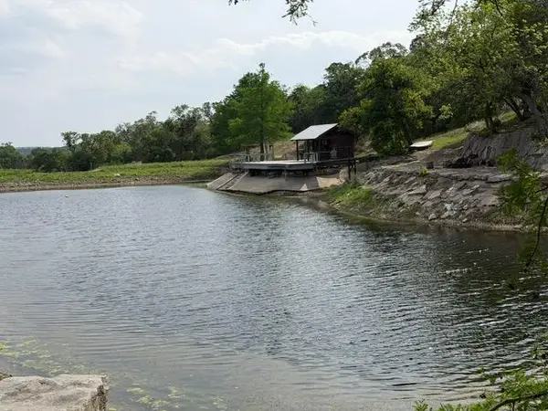 460 Eagle Ridge Rd, Kerrville, TX 78028