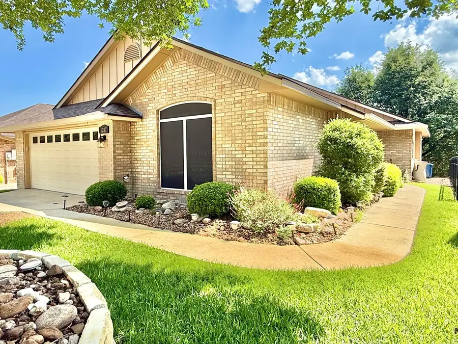 1217 Victory Lane, Kerrville, TX 78028 - #2