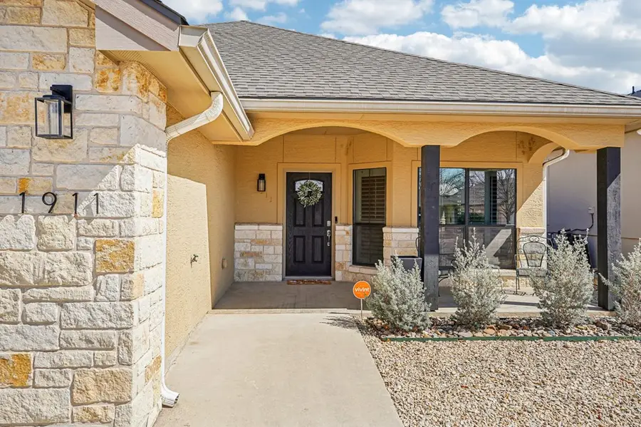 1911 N Weston Loop, Kerrville, TX 78028 - #3