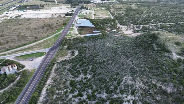925 N Us Hwy 83, Junction, TX 76849