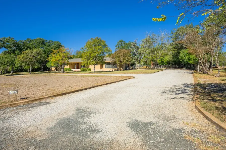 133 Royal Oaks Rd, Kerrville, TX 78028 - #3