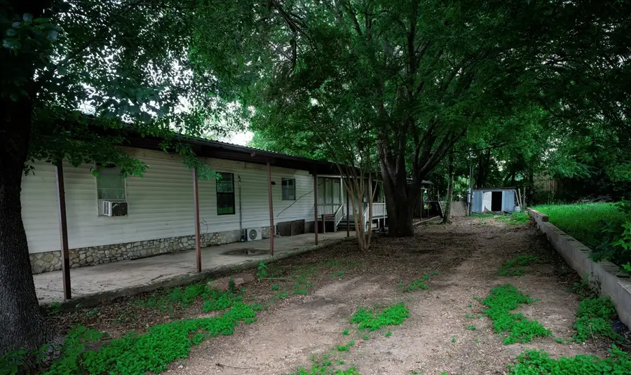 145 W Omega Plaza, Ingram, TX 78025 - #3