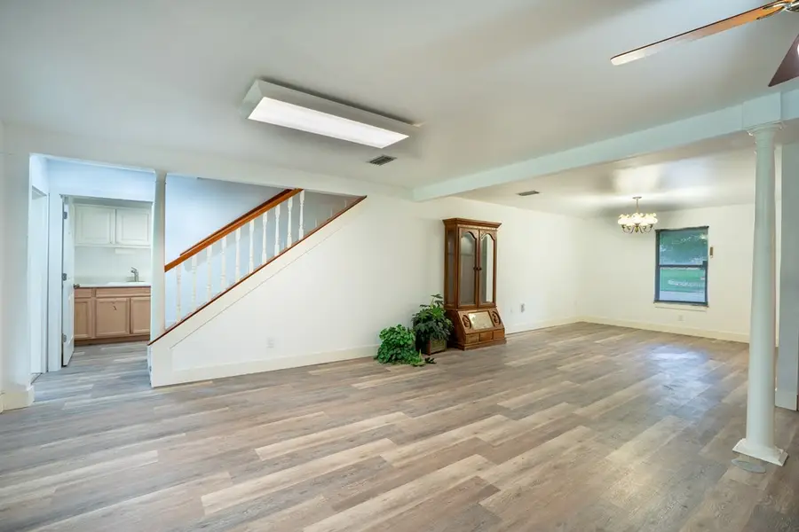 621 Guadalupe St, Kerrville, TX 78028 - #3