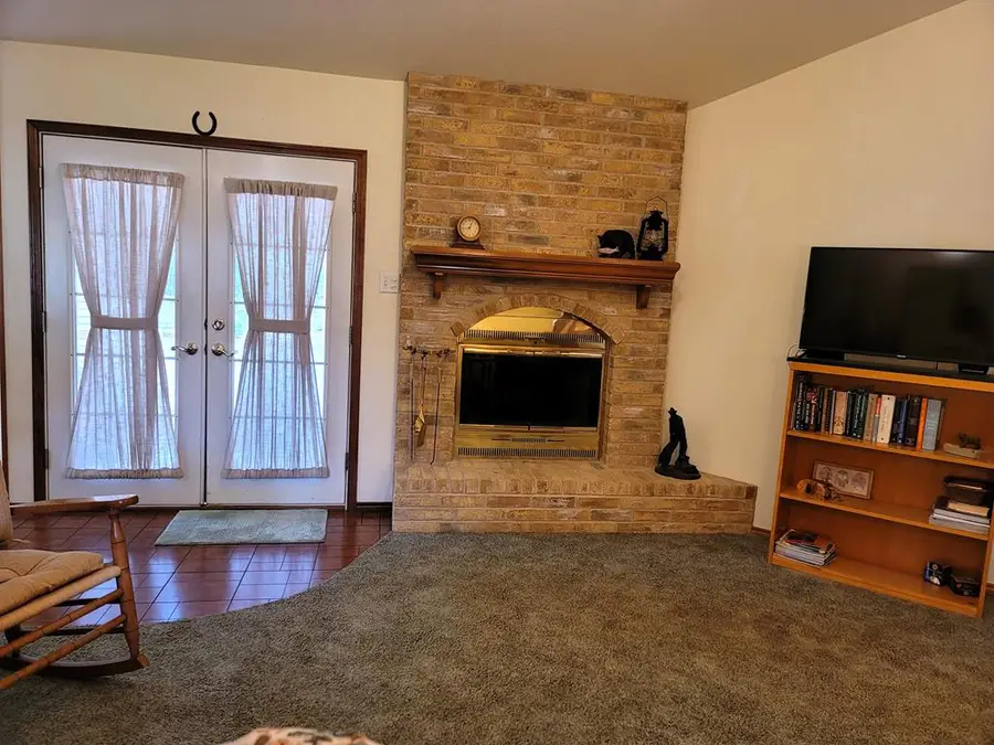 1441 N Gloucester Pt, Kerrville, TX 78028 - #2