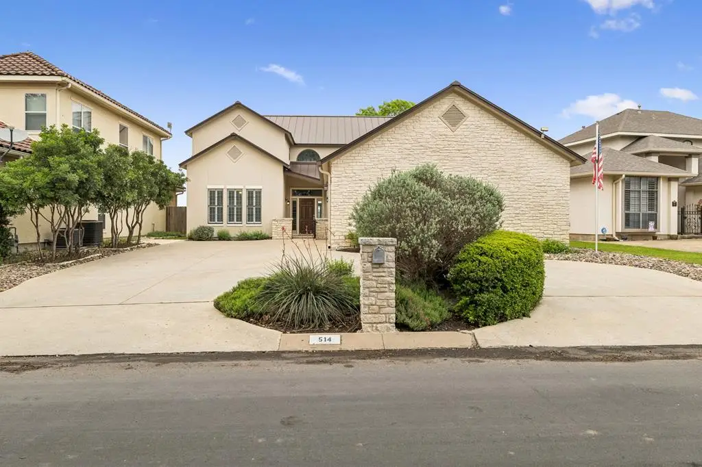514 Oakland Hills Lane, Kerrville, TX 78028 - #1