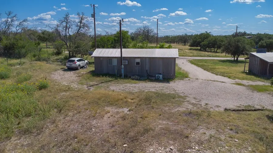 412 Sky Harbor, Mountain Home, TX 78058 - #2