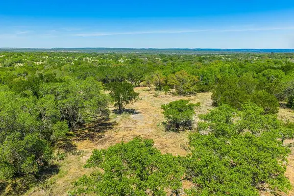 853 Elm Ridge, Fredericksburg, TX 78624