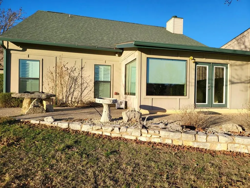 547 Fairway Dr, Kerrville, TX 78028 - #1