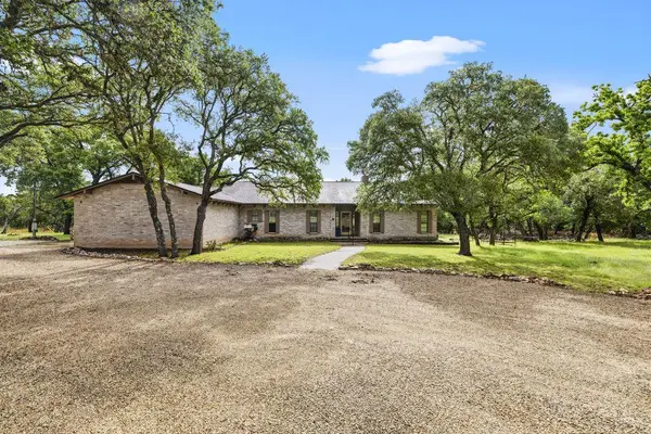 325 Cedar Ridge, Kerrville, TX 78028