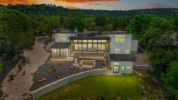 207 S Lehmann Dr, Kerrville, TX 78028