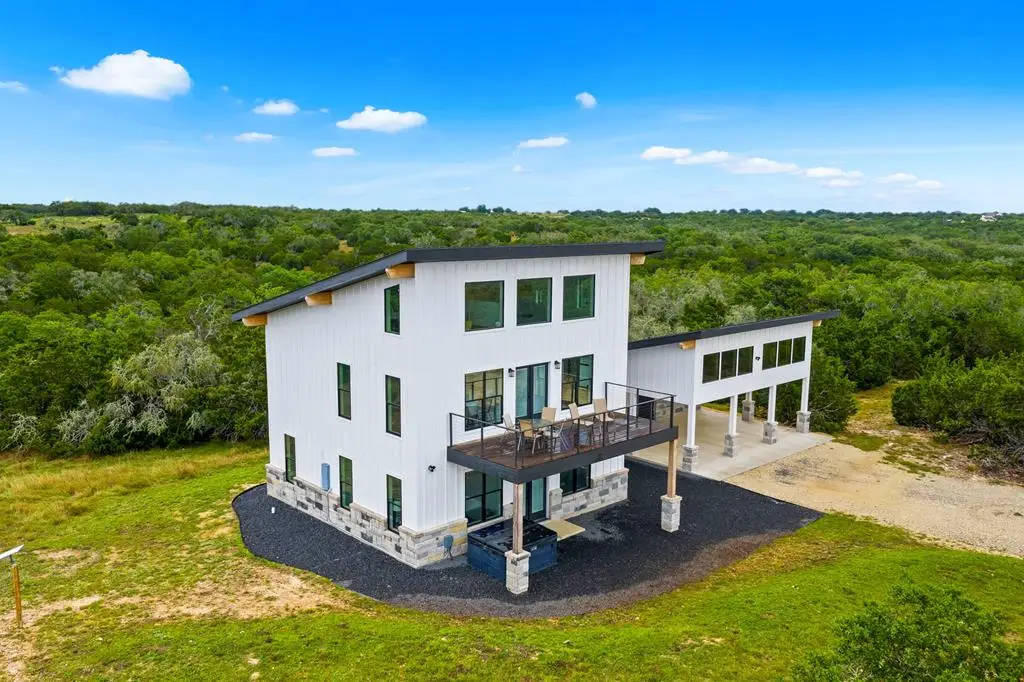 337 Colt Valley Rd, Fredericksburg, TX 78624 - #1