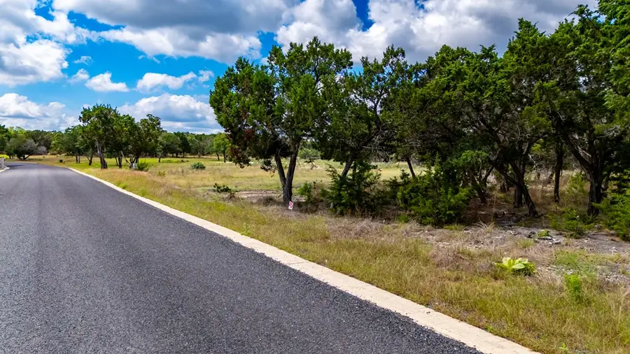776 S San Juan, Kerrville, TX 78028 - #3