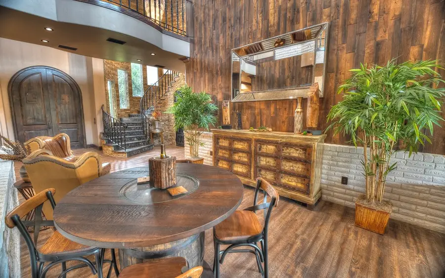 200 Skippin Stone Ln, Concan, TX 78838 - #3