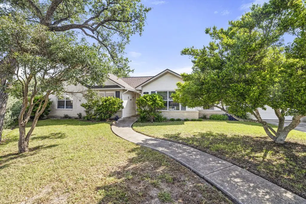 116 N Cardiff, Kerrville, TX 78028 - #1