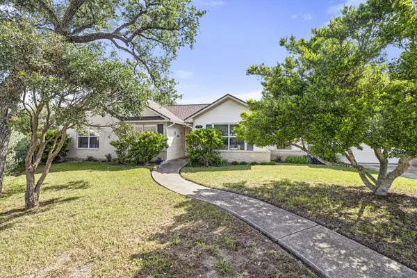 116 N Cardiff, Kerrville, TX 78028