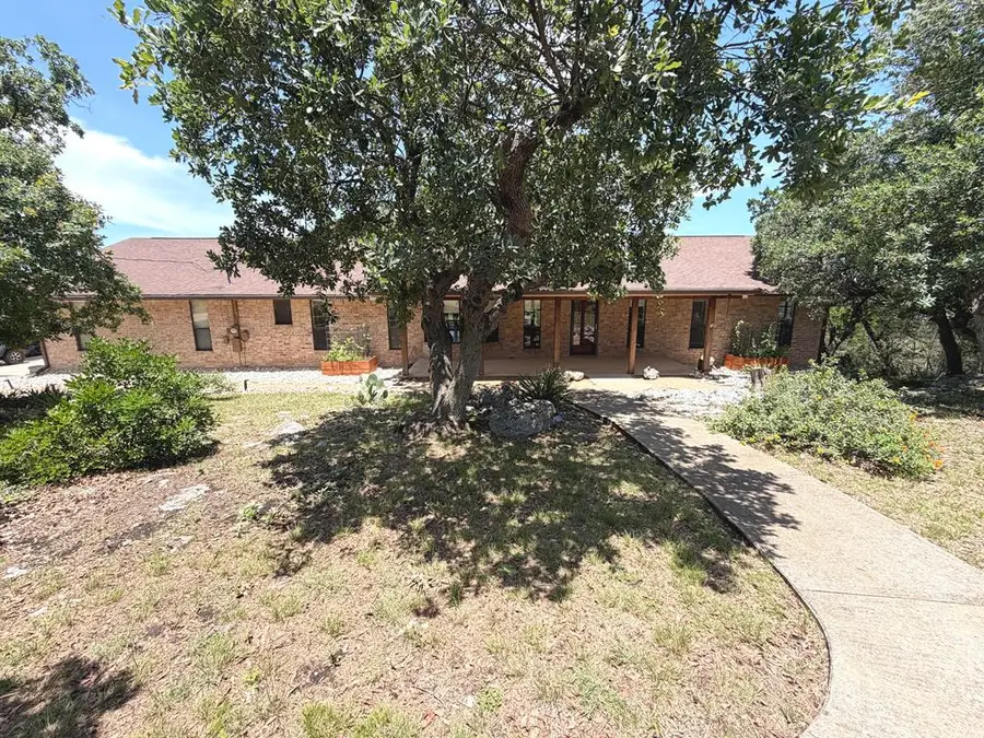 707 Rim Rock Rd, Kerrville, TX 78028 - #2