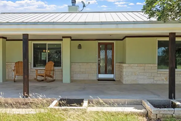 110 Live Oak Lane, Kerrville, TX 78028