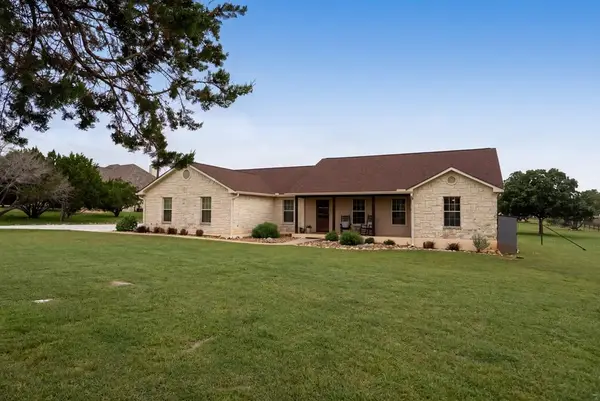 190 Skye Dr, Kerrville, TX 78028