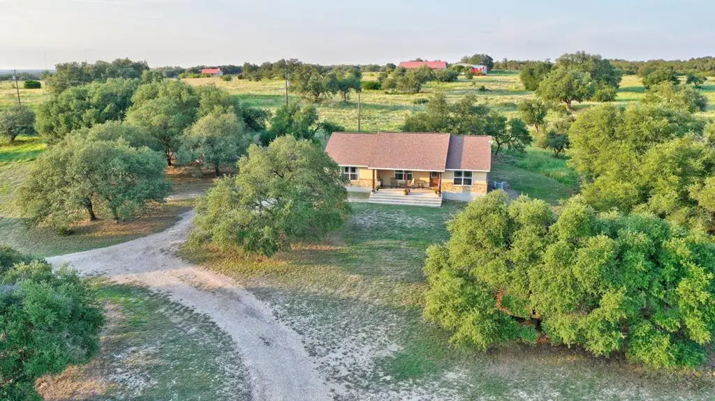 245 NW Big Sky Rd, Harper, TX 78631 - #1