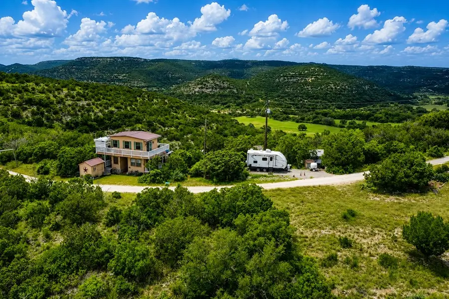 982 Sky View Lane, Camp Wood, TX 78833 - #2