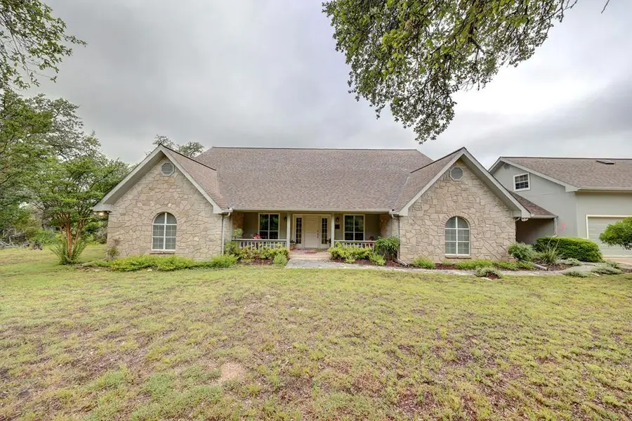 673 Lacey Oak Pkwy, Kerrville, TX 78028 - #2