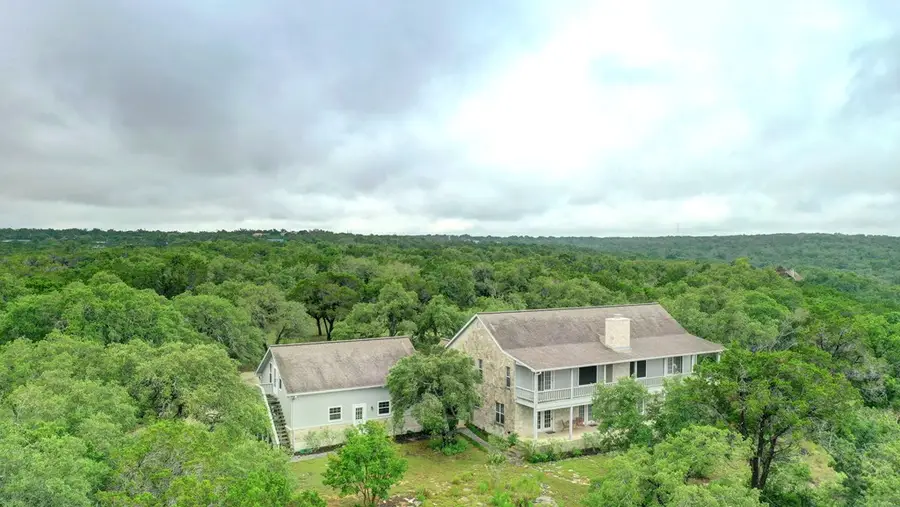 673 Lacey Oak Pkwy, Kerrville, TX 78028 - #3