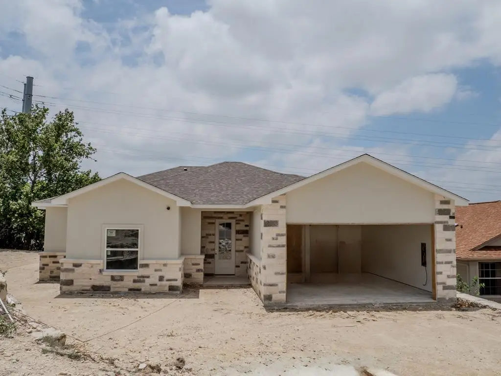 305 Vantage Circle, Kerrville, TX 78028 - #1